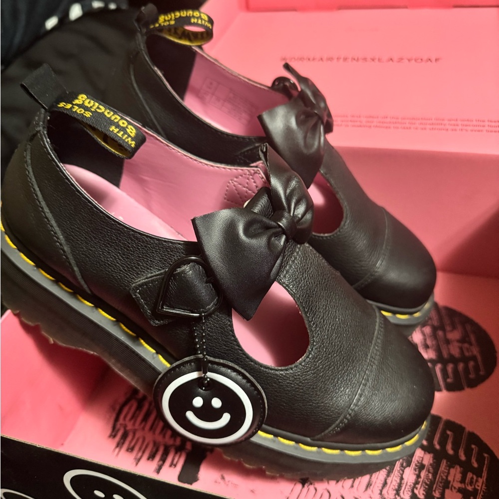 Dr. Martens Black and Pink Dress Shoes with Bow - Picture 2 of 7